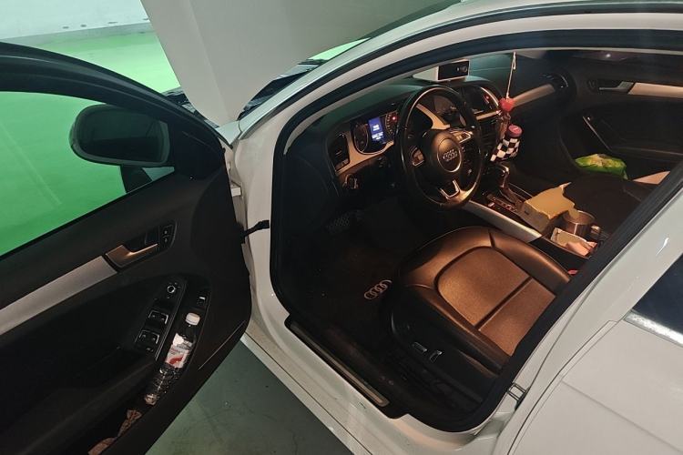 Used Audi A4L 2015 35 TFSI Automatic Standard Model Driver Seat