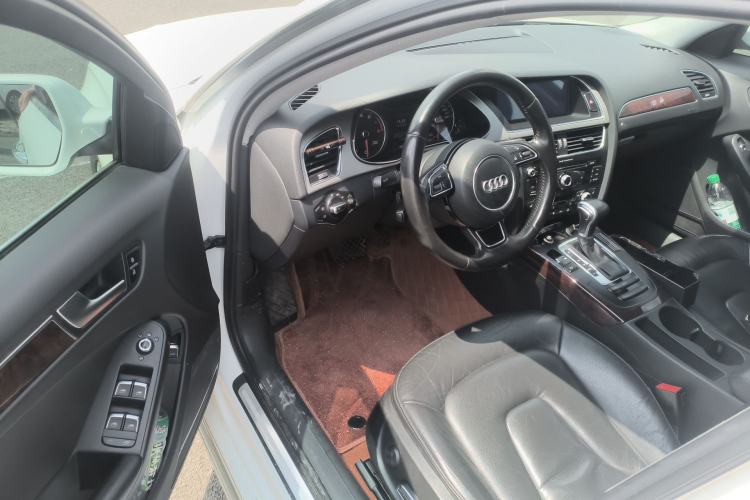 Used Audi A4L 2015 35 TFSI Automatic Comfort Model Driver Seat