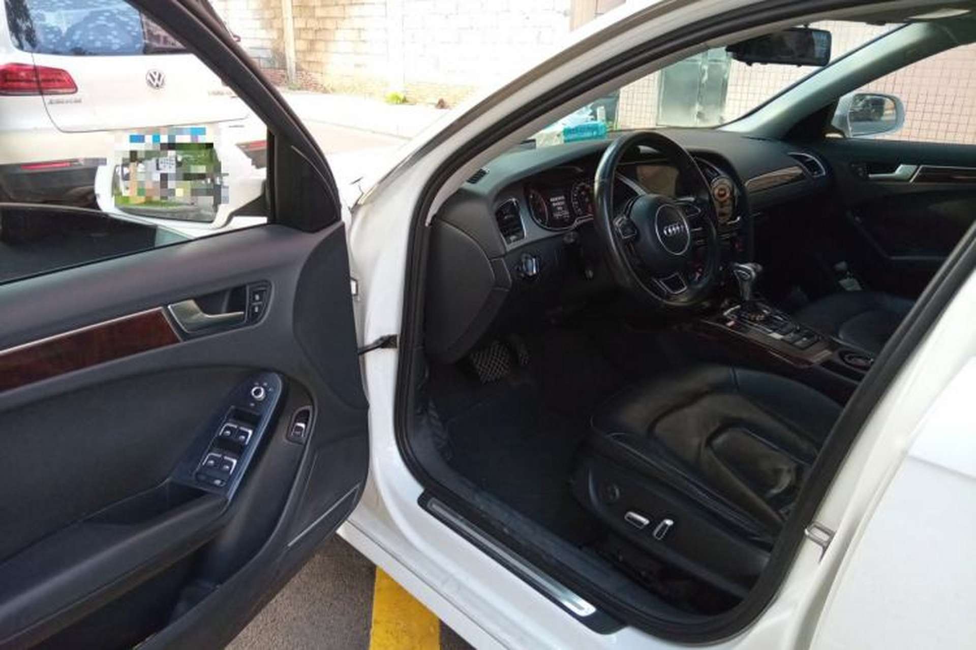 Used Audi A4L 2015 35 TFSI Automatic Comfort Model Driver Seat