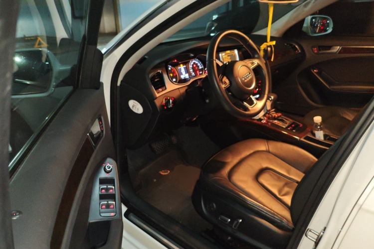 Used Audi A4L 2015 35 TFSI Automatic Comfort Model Driver Seat
