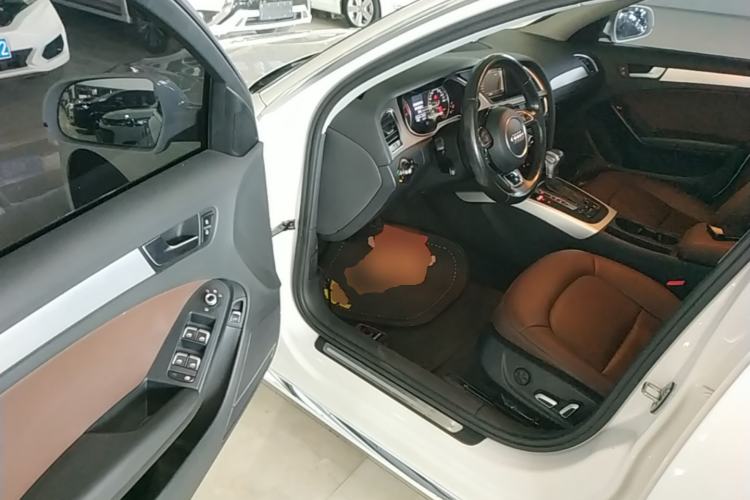Used Audi A4L 2015 35 TFSI Automatic Standard Model Driver Seat