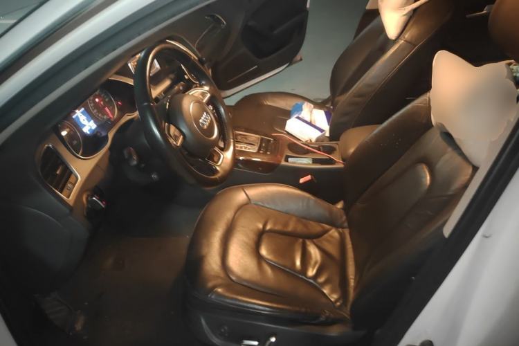 Used Audi A4L 2015 35 TFSI Automatic Comfort Model Driver Seat