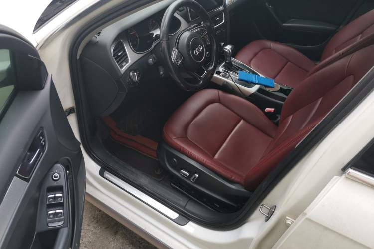 Used Audi A4L 2015 35 TFSI Automatic Standard Model Driver Seat