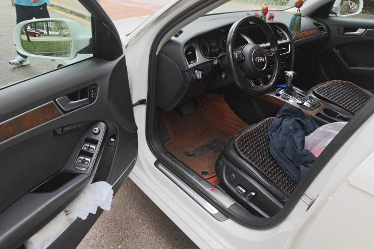 Used Audi A4L 2015 35 TFSI Automatic Technology Model Driver Seat