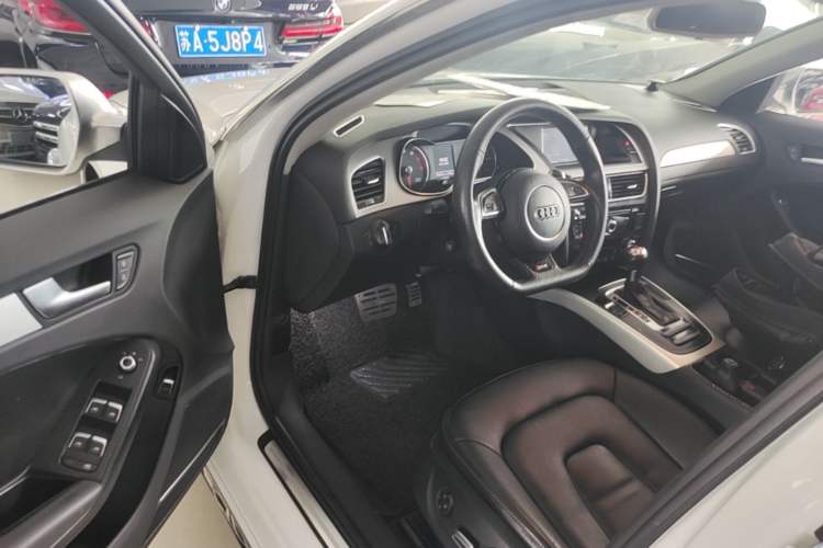 Used Audi A4L 2015 45 TFSI quattro Individual Sport Edition Driver Seat