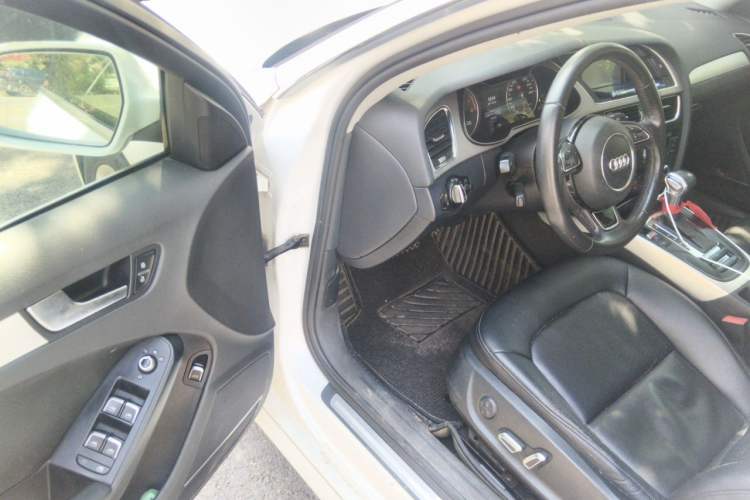 Used Audi A4L 2015 35 TFSI Automatic Standard Model Driver Seat