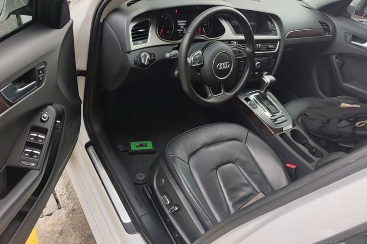 Used Audi A4L 2015 35 TFSI Automatic Comfort Model Driver Seat