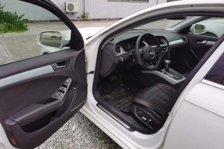 Used Audi A4L 2015 35 TFSI Automatic Standard Model Driver Seat