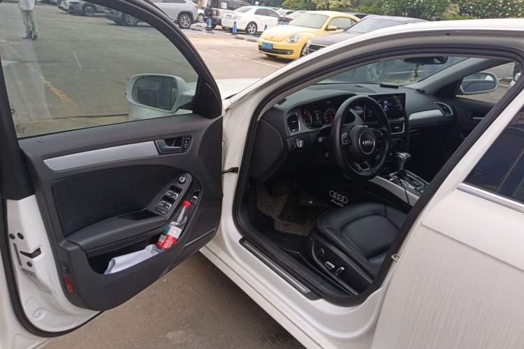 Used Audi A4L 2015 35 TFSI Automatic Standard Model Driver Seat