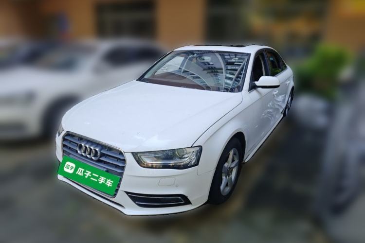 Gebrauchter Audi A4L 2015 35 TFSI Automatic Standard Model Guazi used car, China used car export, Used car for sale, Used  cars, Cheapest cars for sale