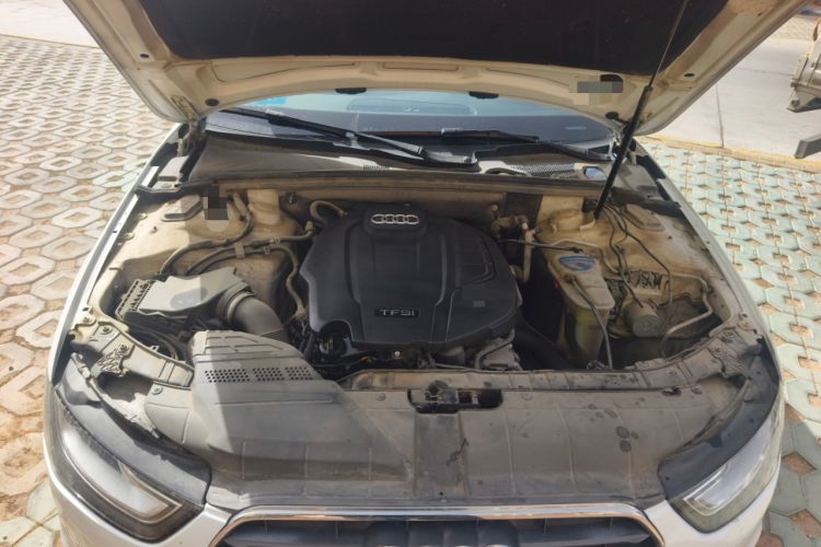 Used Audi A4L 2015 35 TFSI Automatic Comfort Model Engine Bay