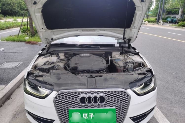 Used Audi A4L 2015 45 TFSI quattro Individual Sport Edition Engine Bay