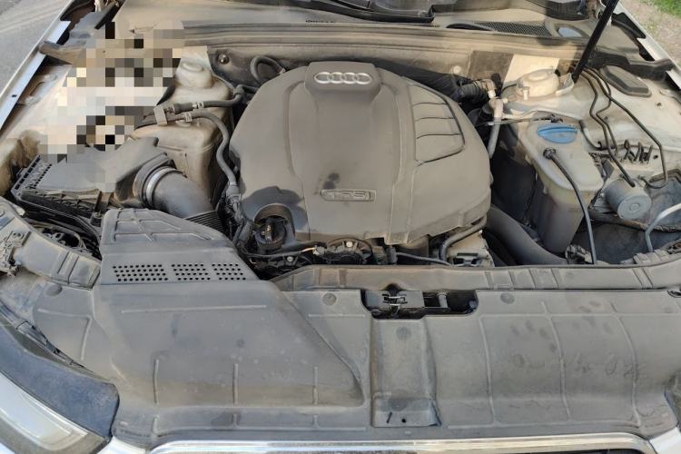 Used Audi A4L 2015 35 TFSI Automatic Technology Model Engine Bay