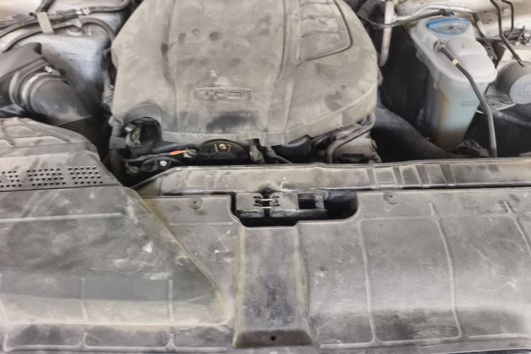 Used Audi A4L 2015 35 TFSI Automatic Technology Model Engine Bay