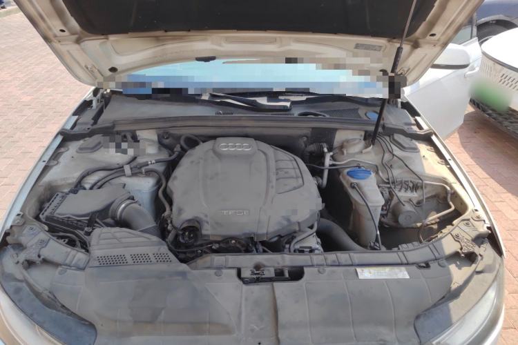 Used Audi A4L 2015 35 TFSI Automatic Comfort Model Engine Bay