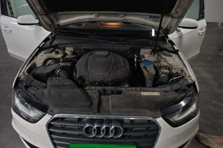 Used Audi A4L 2015 45 TFSI quattro Individual Sport Edition Engine Bay