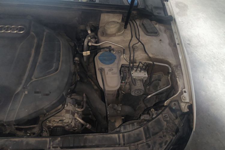 Used Audi A4L 2015 35 TFSI Automatic Standard Model Engine Bay Left