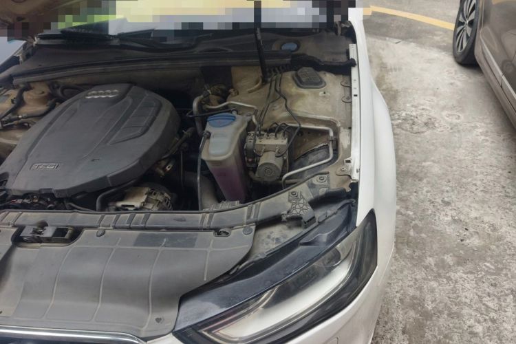 Used Audi A4L 2015 35 TFSI Automatic Standard Model Engine Bay Left