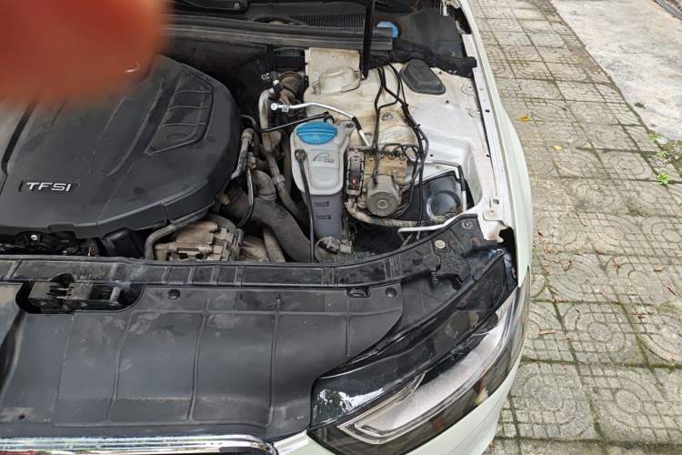 Used Audi A4L 2015 35 TFSI Automatic Standard Model Engine Bay Left