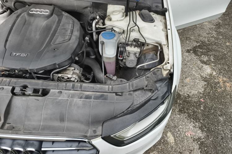 Used Audi A4L 2015 35 TFSI Automatic Standard Model Engine Bay Left