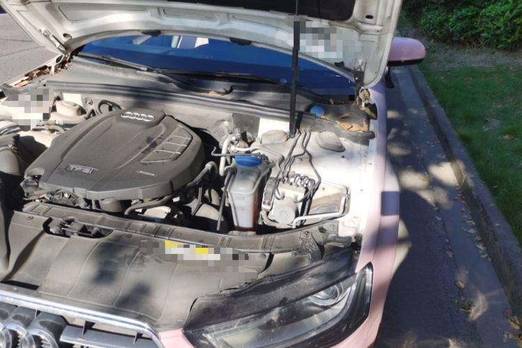 Used Audi A4L 2015 35 TFSI Automatic Standard Model Engine Bay Left