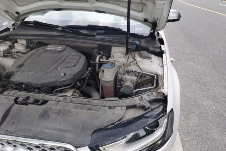 Used Audi A4L 2015 45 TFSI quattro Individual Sport Edition Engine Bay Left