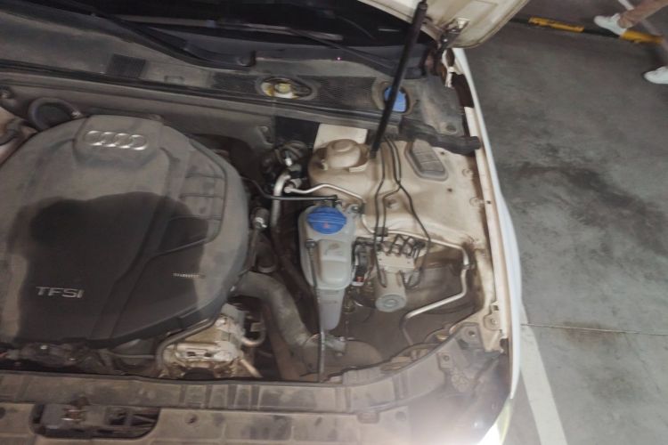 Used Audi A4L 2015 35 TFSI Automatic Standard Model Engine Bay Left