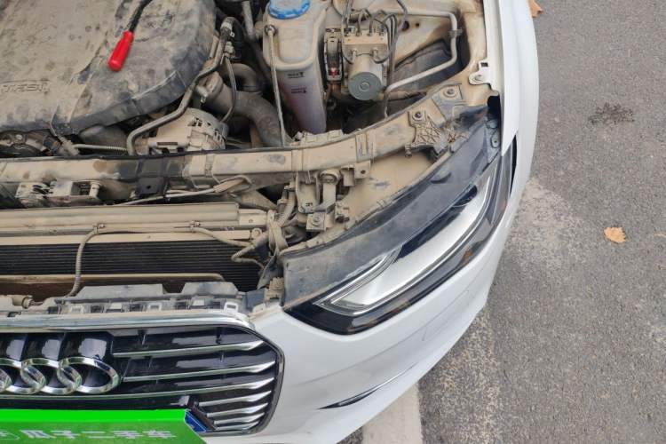 Used Audi A4L 2015 35 TFSI Automatic Standard Model Engine Bay Left