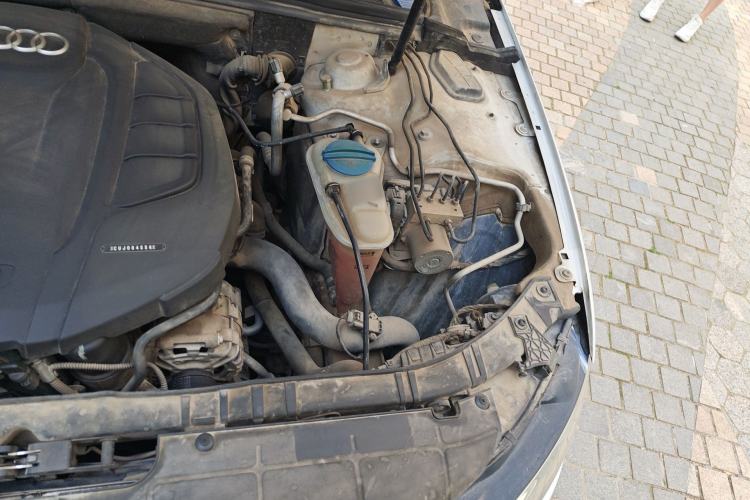 Used Audi A4L 2015 35 TFSI Automatic Standard Model Engine Bay Left