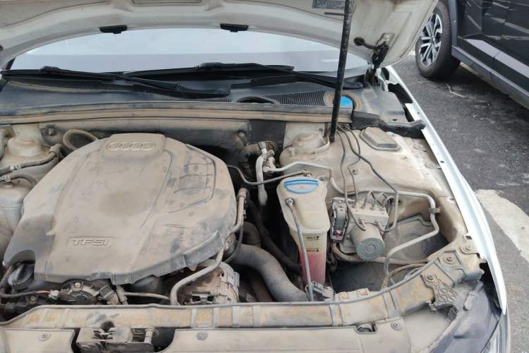 Used Audi A4L 2015 35 TFSI Automatic Standard Model Engine Bay Left