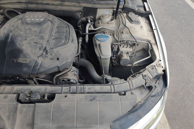 Used Audi A4L 2015 35 TFSI Automatic Standard Model Engine Bay Left