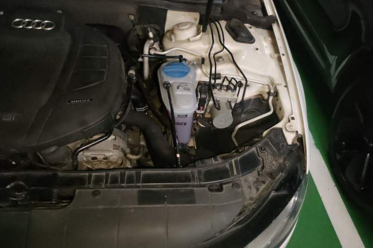 Used Audi A4L 2015 45 TFSI quattro Individual Sport Edition Engine Bay Left