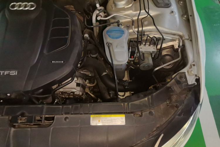 Used Audi A4L 2015 35 TFSI Automatic Standard Model Engine Bay Left