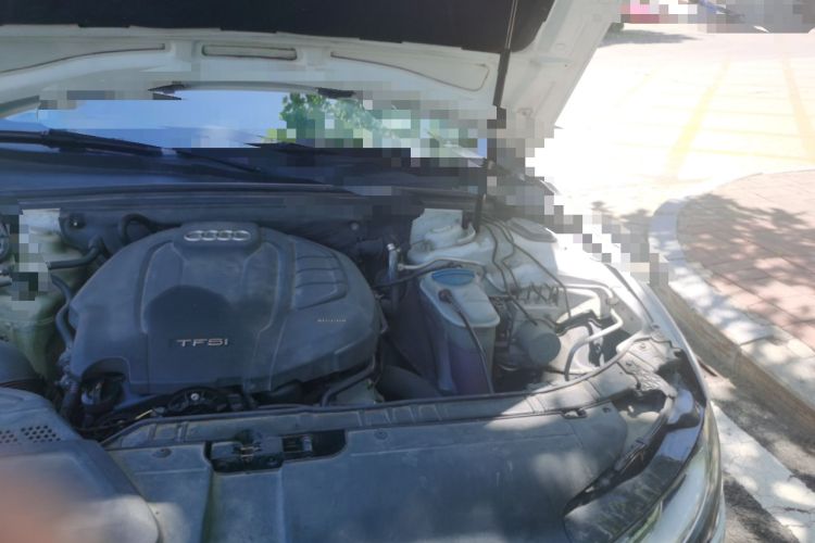 Used Audi A4L 2015 35 TFSI Automatic Standard Model Engine Bay Left