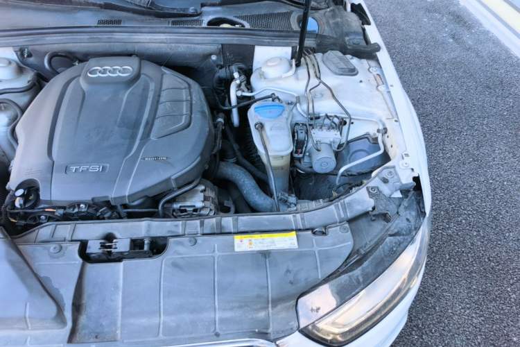 Used Audi A4L 2015 35 TFSI Automatic Standard Model Engine Bay Left