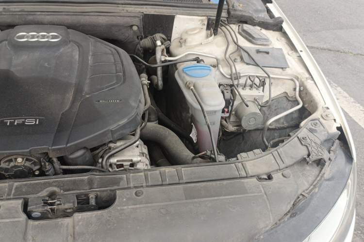 Used Audi A4L 2015 35 TFSI Automatic Standard Model Engine Bay Left