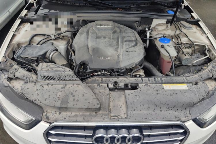 Used Audi A4L 2015 35 TFSI Automatic Standard Model Engine Bay