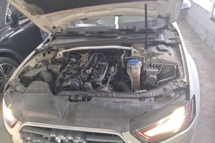 Used Audi A4L 2015 45 TFSI quattro Individual Sport Edition Engine Bay