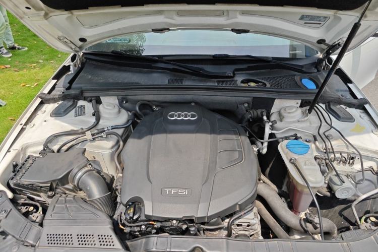 Used Audi A4L 2015 35 TFSI Millionth Anniversary Comfort Edition Engine Bay