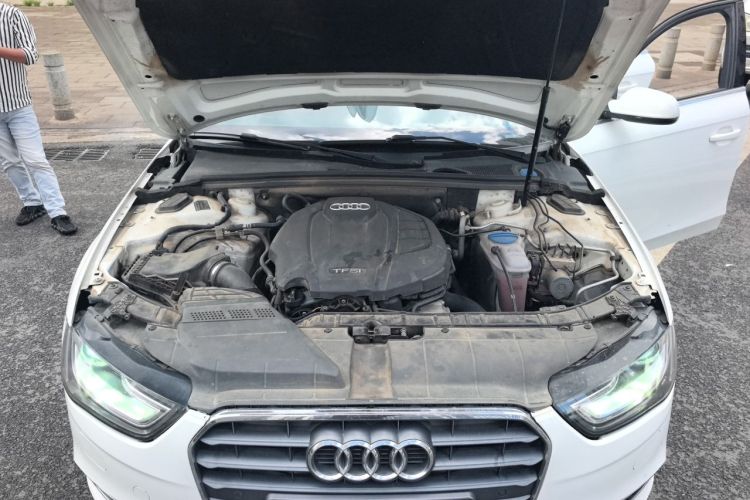 Used Audi A4L 2015 35 TFSI Automatic Technology Model Engine Bay