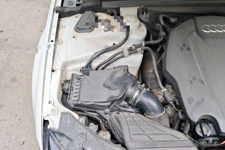 Used Audi A4L 2015 35 TFSI Automatic Technology Model Engine Bay Right