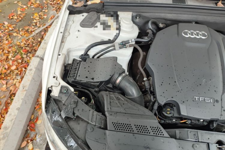 Used Audi A4L 2015 35 TFSI Automatic Standard Model Engine Bay Right