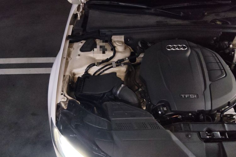 Used Audi A4L 2015 35 TFSI Automatic Comfort Model Engine Bay Right