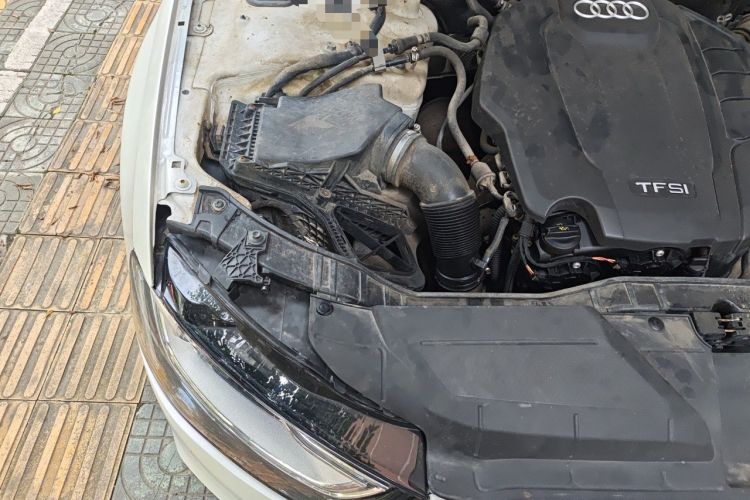 Used Audi A4L 2015 35 TFSI Automatic Standard Model Engine Bay Right