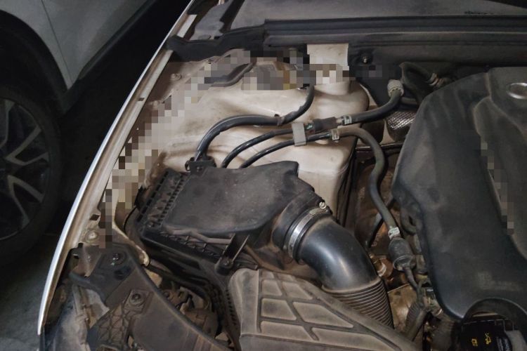 Used Audi A4L 2015 35 TFSI Automatic Technology Model Engine Bay Right
