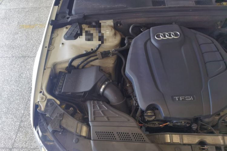 Used Audi A4L 2015 35 TFSI Automatic Comfort Model Engine Bay Right
