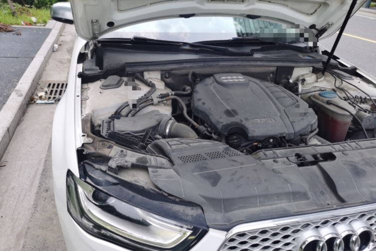 Used Audi A4L 2015 45 TFSI quattro Individual Sport Edition Engine Bay Right
