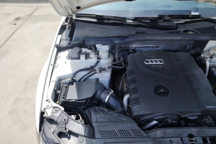 Used Audi A4L 2015 30 TFSI Automatic Comfort Model Engine Bay Right