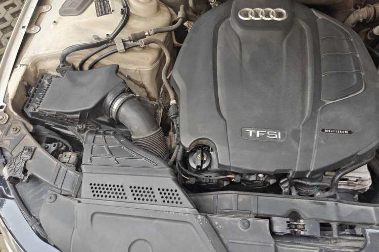 Used Audi A4L 2015 35 TFSI Automatic Standard Model Engine Bay Right