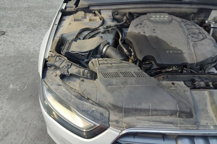 Used Audi A4L 2015 35 TFSI Automatic Standard Model Engine Bay Right